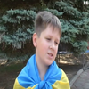 10-річний хлопчик з Херсонщини збирає гроші для ЗСУ вуличними гастролями: на його рахунку вже 40 тис грн