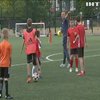 Лондонський університет організував футбольну секцію для біженців з України