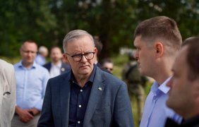 Прем'єр Австралії прибув в Україну 
