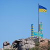На острові Зміїному встановлено прапор України
