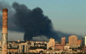 В окупованому Донецьку горять залізничні об'єкти (відео)