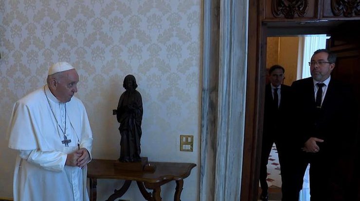Посла України прийняли у Ватикані