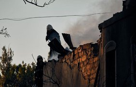 В Україні лунають вибухи: що відбувається (відео)
