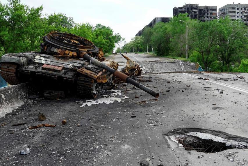 ЗСУ на півдні знищили російський танк Т-62 і десятки росіян