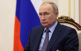 Депутати у москві закликають путіна скласти повноваження