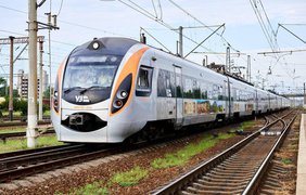 "Укрзалізниця" вперше запускає швидкісний потяг з Києва до Черкас