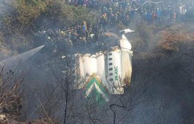 Авіакатастрофа у Непалі: з'явилося відео з падаючого літака 