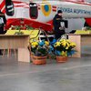 Море квітів та літаки: як прощалися з пілотами, які загинули у авіакатастрофі в Броварах