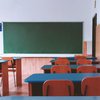 У Чернігові евакуювали дітей: школи перевіряють через "мінування"