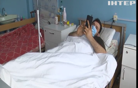 Українські бійці, які потрапили до лікарні з пораненнями, вже рвуться до бою