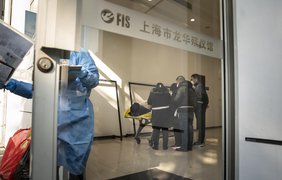 20 провідних китайських вчених та інженерів померли після пом'якшення антикоронавірусних заходів - ЗМІ