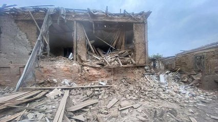 Окупанти скинули авіабомби на житловий сектор у Куп'янську (фото)