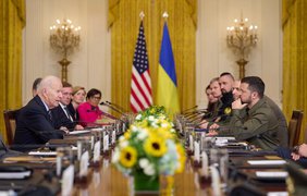 Держдеп США влітку надіслав Україні ноту про необхідність боротися з корупцією - CNN