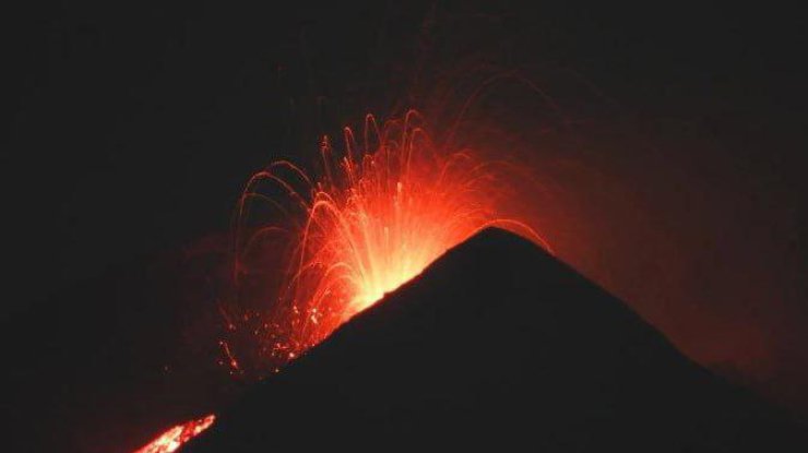 Виверження вулкана Етна