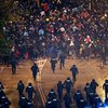 У Болгарії тисячі футбольних фанатів влаштували заворушення (фото, відео)
