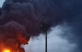 У Севастополі лунають вибухи, оголошена повітряна тривога