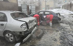 Окупанти обстріляли автостоянку у Херсоні: є загиблі 