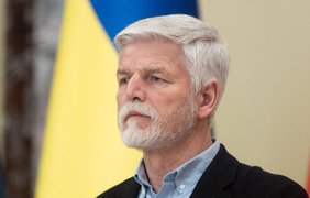"Постачання Заходом зброї, необхідної Україні, досі недостатнє" - президент Чехії