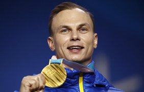 Олімпійські медалі Олександра Абраменка розіграють на благодійному аукціоні