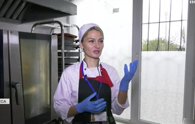 У низці регіонів країни триває перенавчання кухарів та працівників шкільних їдалень: як триває реформа на Одещині