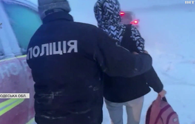 Енергетики й рятувальники досі долають наслідки негоди: яка ситуація на Одещині