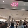 Відкриття H&M в Україні: у ТРЦ Києва вже вишикувались черги