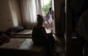 Третина ВІЛ-інфікованих в Україні перестали отримувати допомогу - NYT