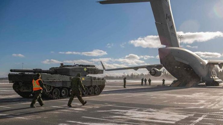 Канада відправила Україні перший танк Leopard 2