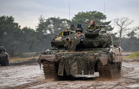 Німеччина пообіцяла передати Україні Leopard 2 наприкінці березня