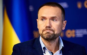 Рада отримала заяви про відставку Шкарлета та Рябікіна