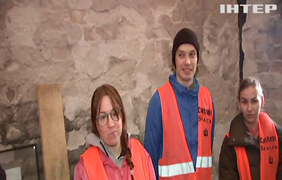 Загони волонтерів допомагають відновлювати Київщину: як працюють в Ірпені