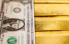 Ціна золота перевищила $2 000 за тройську унцію вперше за рік