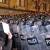 У Грузії величезний мітинг: під час розгону протестів постраждали десятки людей