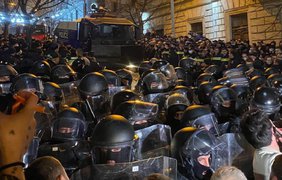 У Грузії почалися масові протести через закононопроект про "іноагентів" (відео)