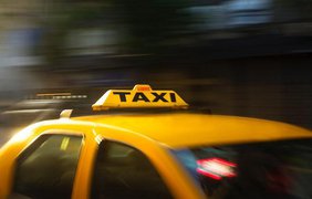 Туристка з рф побила водія таксі у Бразилії