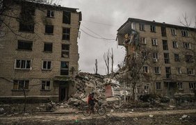 Окупанти вдарили по Дворічній на Харківщині, є загиблий