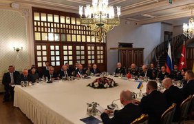 У Стамбулі обговорюють продовження "зернової угоди" на два місяці - глава МЗС Туреччини