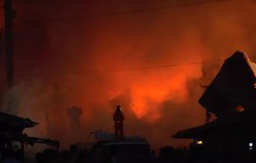 Потужний вибух стався на газопостачальній станції в Узбекистані (відео)