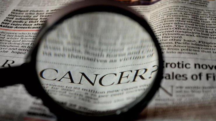 Хто найбільше ризикує захворіти на рак