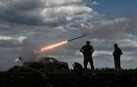 Окупанти перекинули під Бахмут кілька тисяч вояків, ЗСУ сповільнили наступ - Маляр