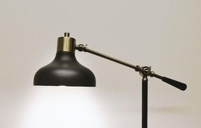 Українців закликали економити електроенергію ввечері: що трапилось