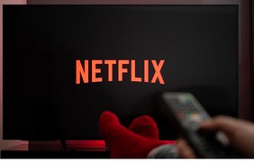 Netflix дозволив ділитися паролем з іншими людьми за $7,99 на місяць
