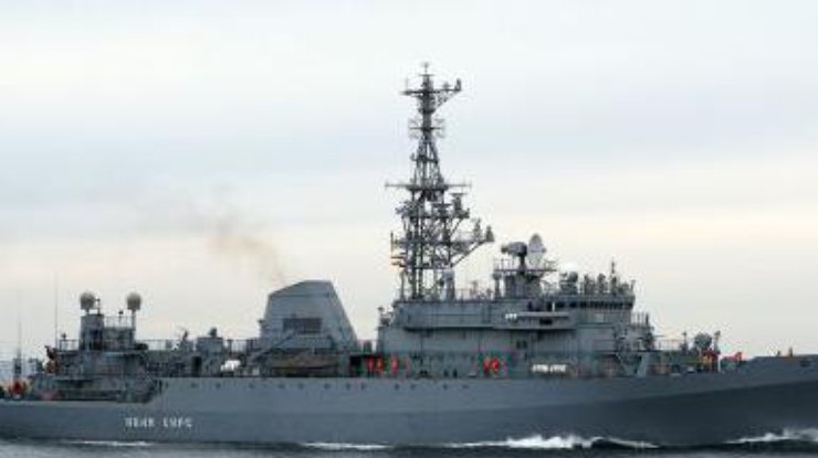 У міноборони рф підтвердили атаку на розвідувальний корабель у Чорному морі