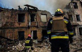 Удар по Дніпру: поліцейські показали перші хвилини після атаки
