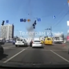Падіння ракети біля маршрутки у Києві: зʼявилось нове відео 