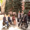 У Чернівцях чиновників пересадили в інвалідні візочки