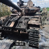 Російський танк Т-80 збирає кошти для українців