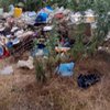 У Маріуполі окупанти перетворили місцеву річку у сміттєзвалище (фото) 