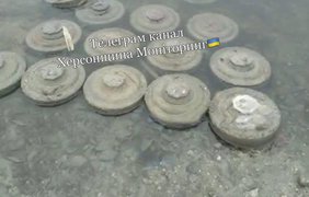 На Херсонщині через розлив Дніпра вибухають російські мінні поля (відео)