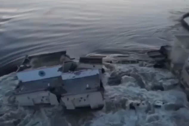 В наслідок підриву Каховської ГЕС понад 1300 будинків було затоплено на правому березі Херсонської області